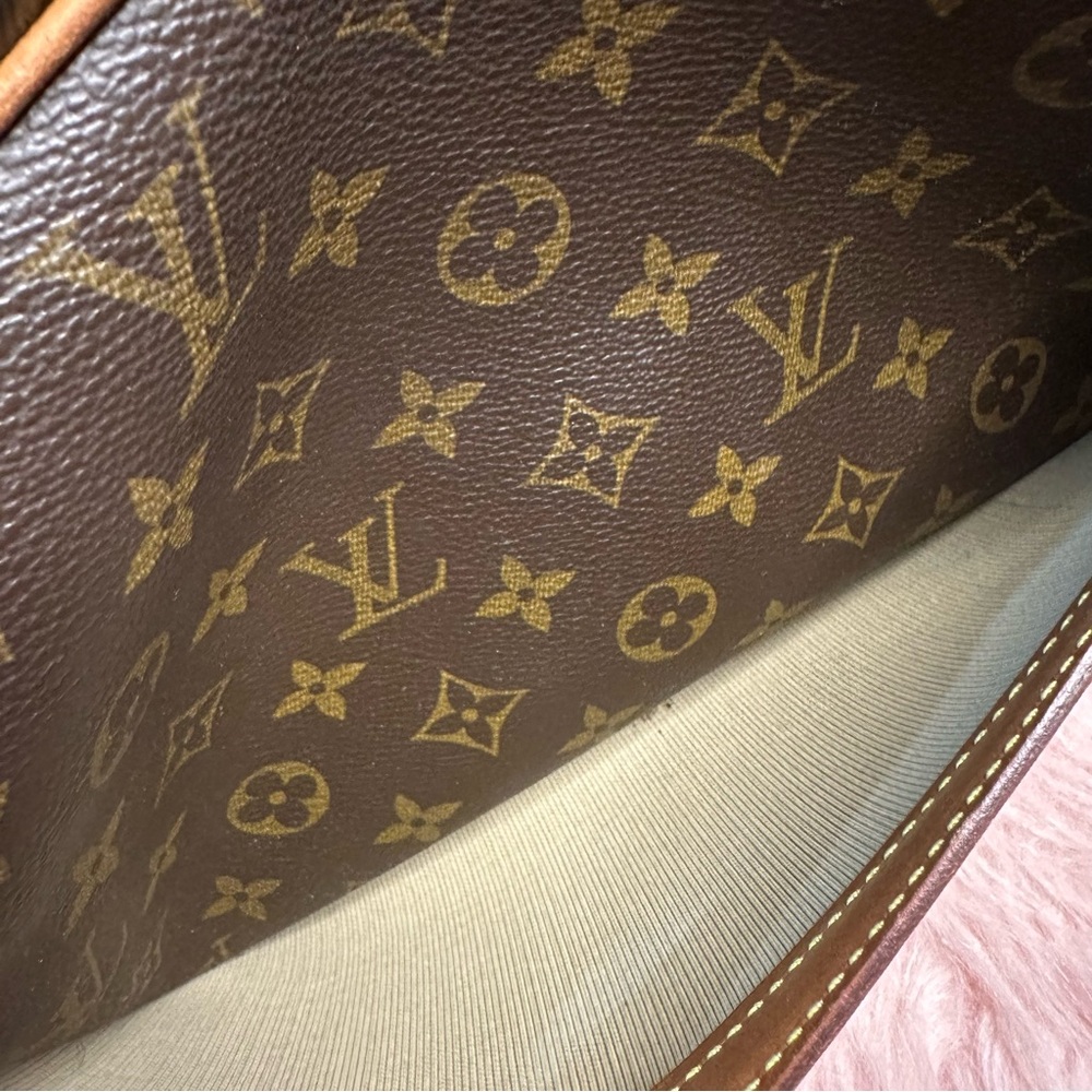 🟥 SOLD! Louis Vuitton Reporter PM Monogram Messenger Crossbody Bag - Picture 16 of 17